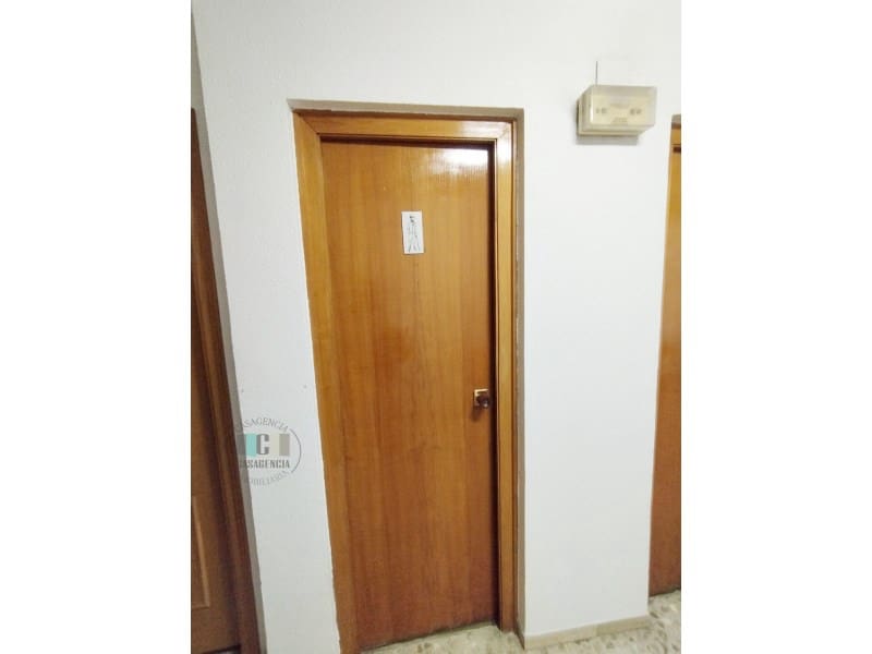 Kontor till salu i Castello de la Plana - 50 000 € (Ref: 9504664)