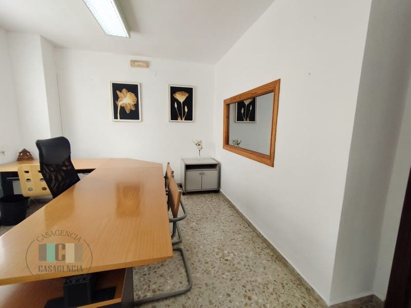 Kontor till salu i Castello de la Plana - 50 000 € (Ref: 9504664)