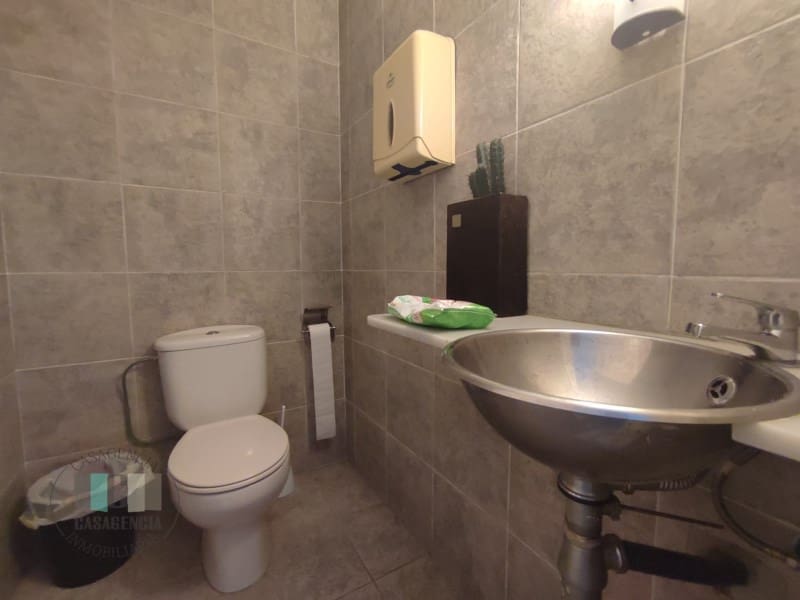 Gewerbe zu verkaufen in Castello de la Plana - 200.000 € (Ref: 9519004)