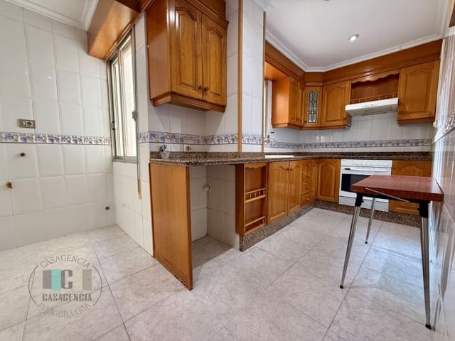 3 soveværelse Lejlighed til salg i Benicàssim med garage - € 165.000 (Ref: 9524617)