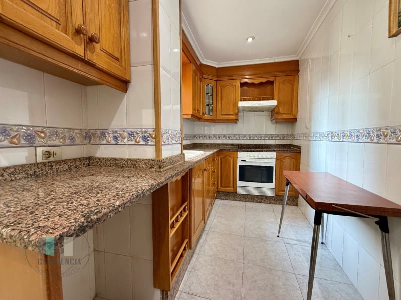 3 soveværelse Lejlighed til salg i Benicassim med garage - € 165.000 (Ref: 9524617)