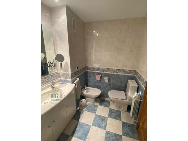 Appartement de 4 chambres à louer à Este, Castelló de la Plana avec garage - 1 200 € (Ref: 9531990)