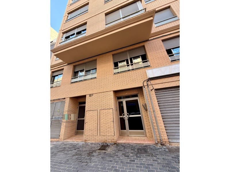 1 quarto Apartamento para venda em Castello de la Plana - 90 000 € (Ref: 9531991)