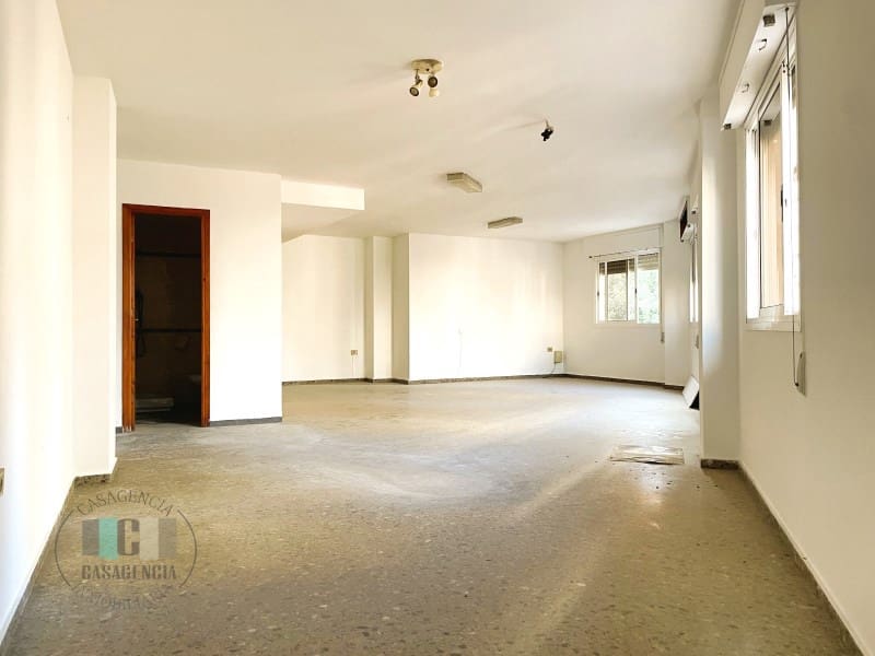 Bureau à vendre à Vila-real - 55 000 € (Ref: 9565242)