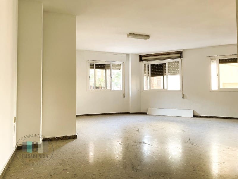 Bureau à vendre à Vila-real - 55 000 € (Ref: 9565242)