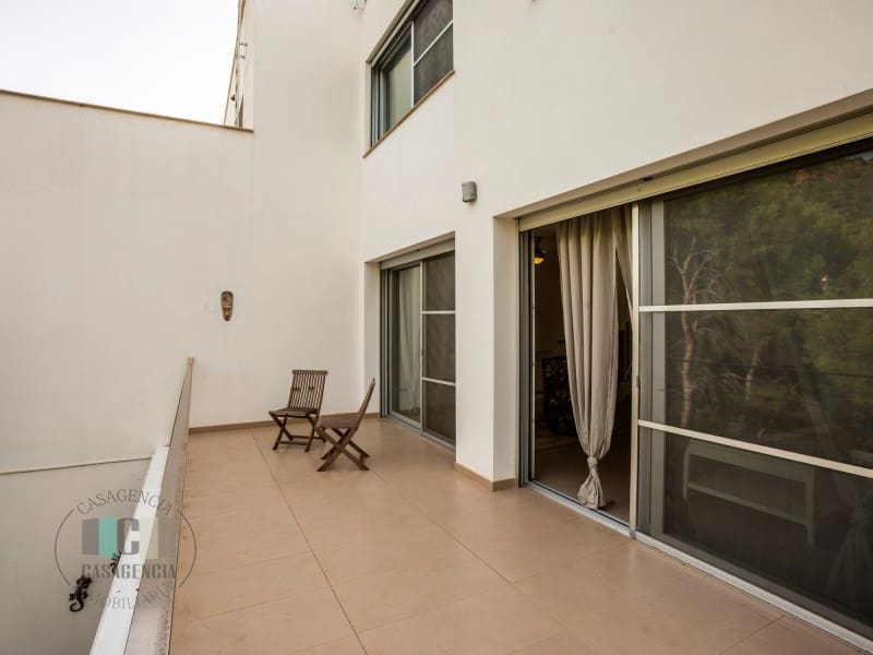 6 slaapkamer Halfvrijstaande villa te huur in Benicassim met zwembad - € 2.900 (Ref: 9565243)