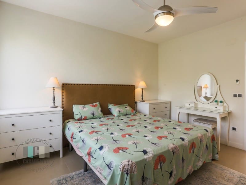 6 slaapkamer Halfvrijstaande villa te huur in Benicassim met zwembad - € 2.900 (Ref: 9565243)