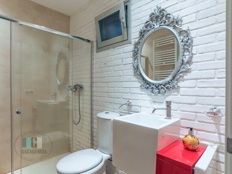 6 slaapkamer Halfvrijstaande villa te huur in Benicassim met zwembad - € 2.900 (Ref: 9565243)