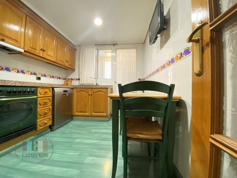 4 camera da letto Appartamento in vendita in Castello de la Plana con garage - 300.000 € (Rif: 9574863)