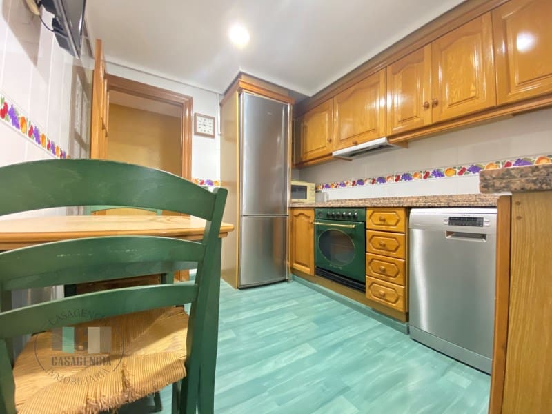 4 camera da letto Appartamento in vendita in Castello de la Plana con garage - 300.000 € (Rif: 9574863)