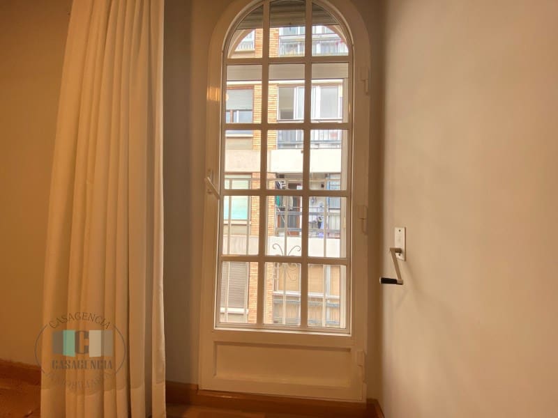 4 camera da letto Appartamento in vendita in Castello de la Plana con garage - 300.000 € (Rif: 9574863)