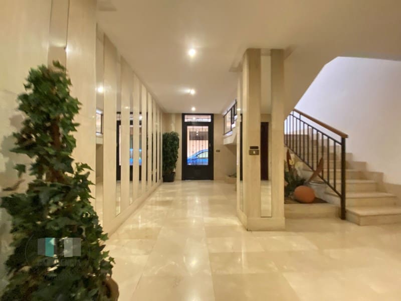 4 camera da letto Appartamento in vendita in Castello de la Plana con garage - 300.000 € (Rif: 9574863)