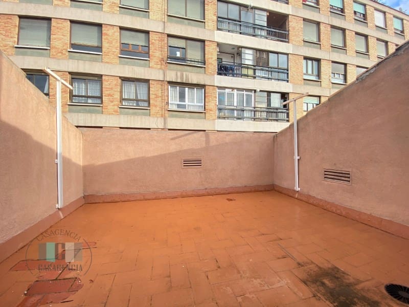 4 camera da letto Appartamento in vendita in Castello de la Plana con garage - 300.000 € (Rif: 9574863)