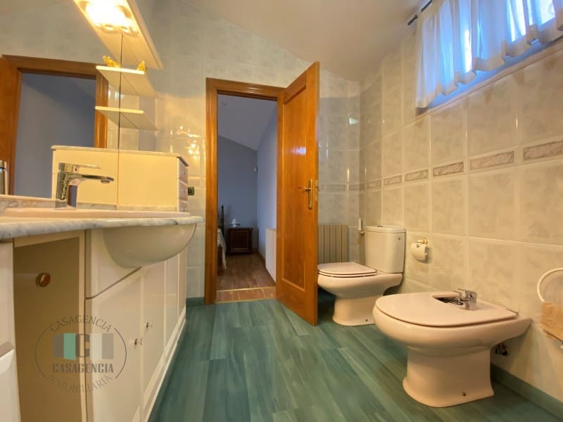 4 camera da letto Appartamento in vendita in Castello de la Plana con garage - 300.000 € (Rif: 9574863)