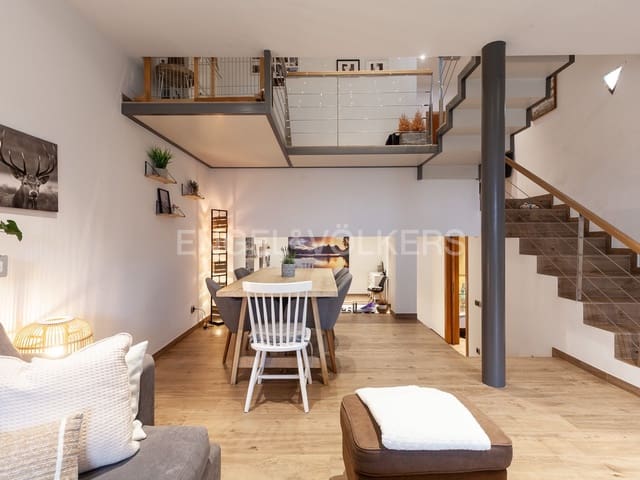 3 bedroom Townhouse for sale in Mollet del Vallès with garage - € 435,000 (Ref: 9079667)