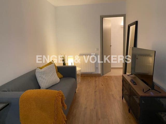 1 soveværelse Lejlighed til leje i Les Tres Torres, Barcelona by - € 1.390 (Ref: 9082603)