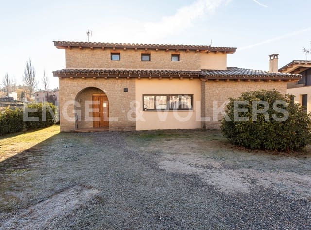 4 soveværelse Villa til salg i Castellterçol med garage - € 742.500 (Ref: 9087679)