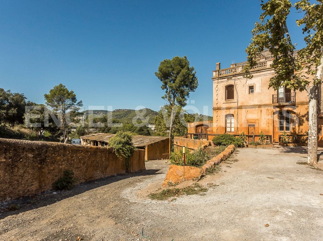Finca/Country House for sale in Cervello - € 5,000,000 (Ref: 9087712)