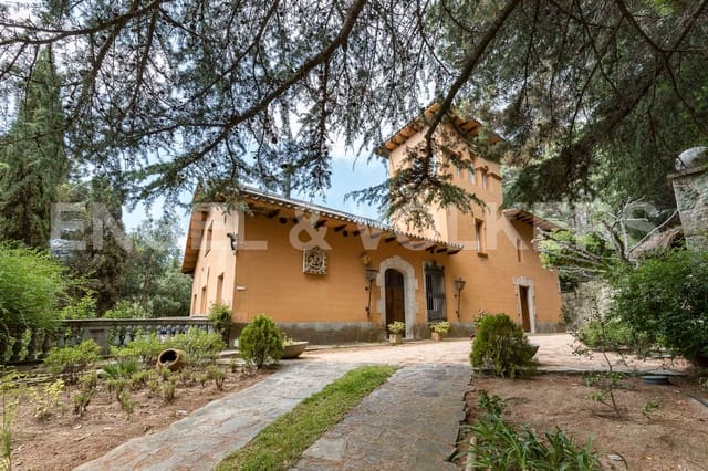 12 soverom Finca/Herregård til salgs i Arenys de Munt med garasje - € 2 350 000 (Ref: 9087732)