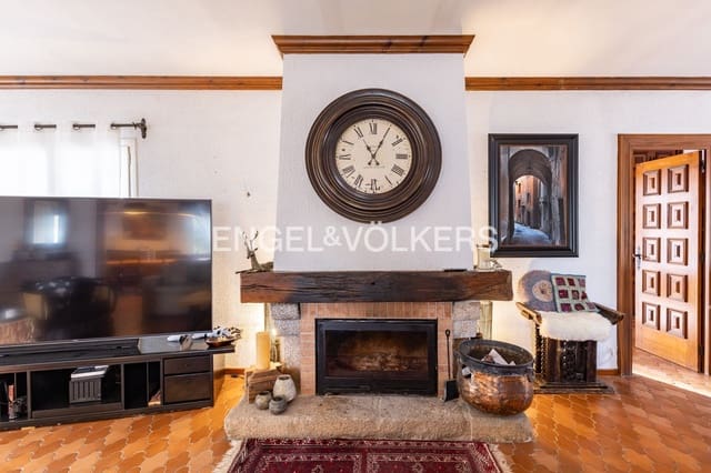 8 soveværelse Villa til salg i Arenys de Mar med swimmingpool garage - € 825.000 (Ref: 9087736)
