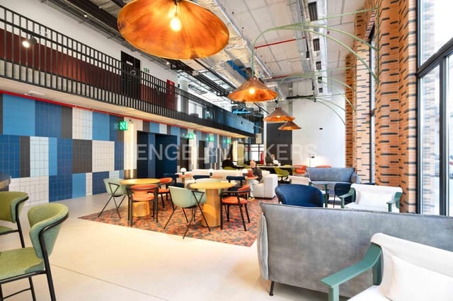 1 soveværelse Studio til leje i El Poblenou, Barcelona by med swimmingpool garage - € 1.825 (Ref: 9087895)