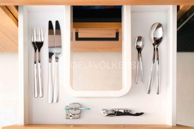 1 soveværelse Studio til leje i El Poblenou, Barcelona by med swimmingpool garage - € 1.825 (Ref: 9087895)