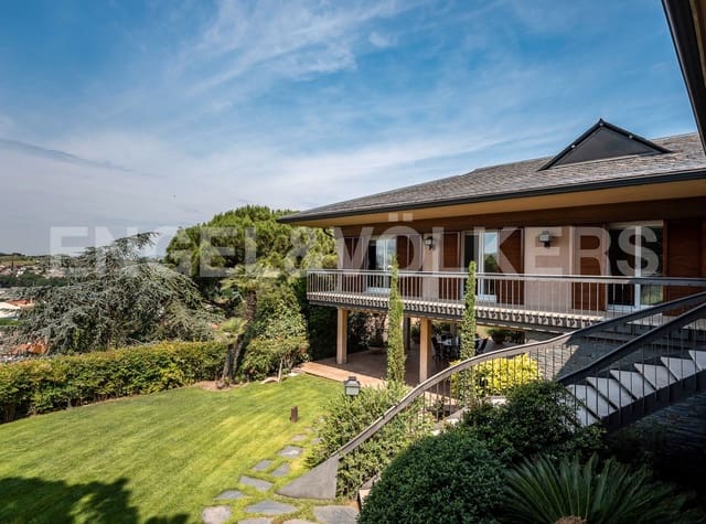 7 Zimmer Villa zu verkaufen in La Roca del Vallès mit Pool Garage - 1.200.000 € (Ref: 9088063)