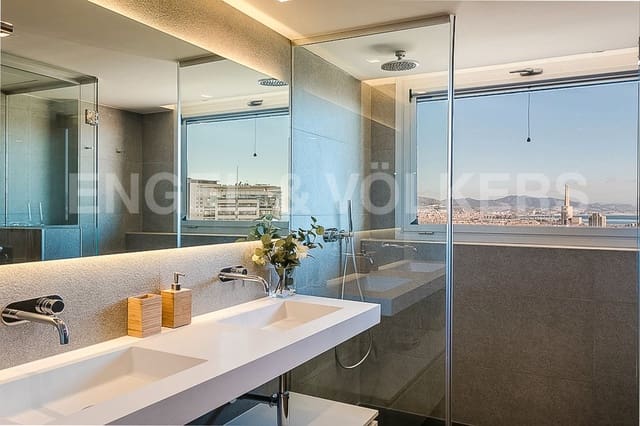 3 soveværelse Penthouse til leje i Diagonal Mar i El Front Marítim del Poblenou, Barcelona by med swimmingpool garage - € 5.700 (Ref: 9090007)