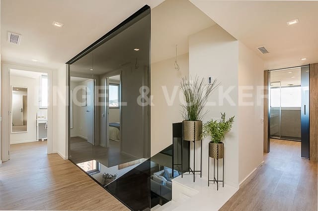 3 soveværelse Penthouse til leje i Diagonal Mar i El Front Marítim del Poblenou, Barcelona by med swimmingpool garage - € 5.700 (Ref: 9090007)
