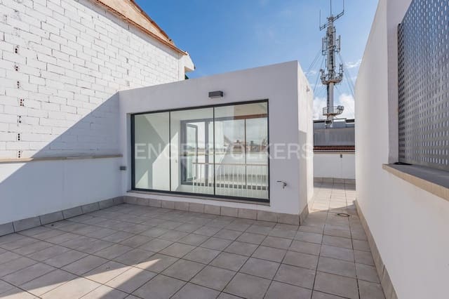 3 soveværelse Penthouse til salg i Sant Cugat del Vallès med garage - € 725.000 (Ref: 9090018)