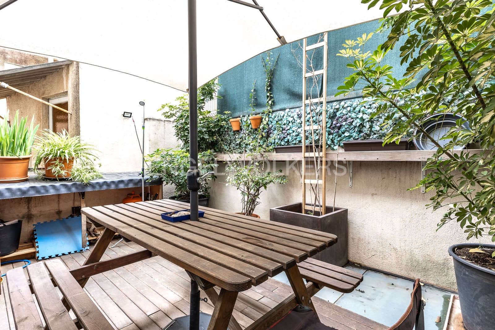 4 soveværelse Villa til salg i Terrassa med garage - € 590.000 (Ref: 9090110)