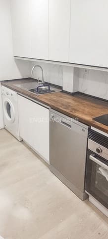 3 soveværelse Lejlighed til leje i Terrassa - € 1.450 (Ref: 9090120)