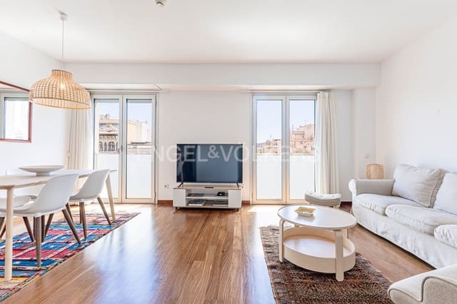 2 soveværelse Lejlighed til leje i La Dreta de L'Eixample, Barcelona by - € 2.200 (Ref: 9090121)