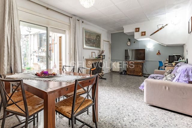 7 soveværelse Byhus til salg i Cerdanyola del Vallès med garage - € 495.000 (Ref: 9090135)