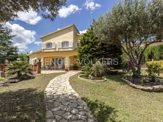 5 sypialnia Willa na sprzedaż w Fontpineda - 630 000 € (Ref: 9090205)