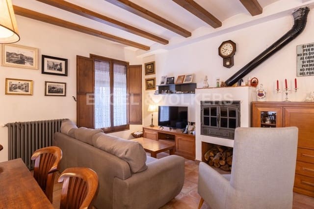 3 soveværelse Byhus til salg i Argentona - € 545.000 (Ref: 9090268)