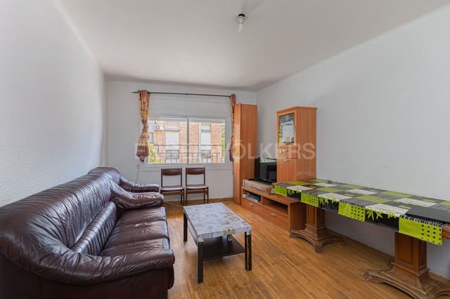 3 soveværelse Lejlighed til salg i Cornellà de Llobregat - € 200.000 (Ref: 9090278)