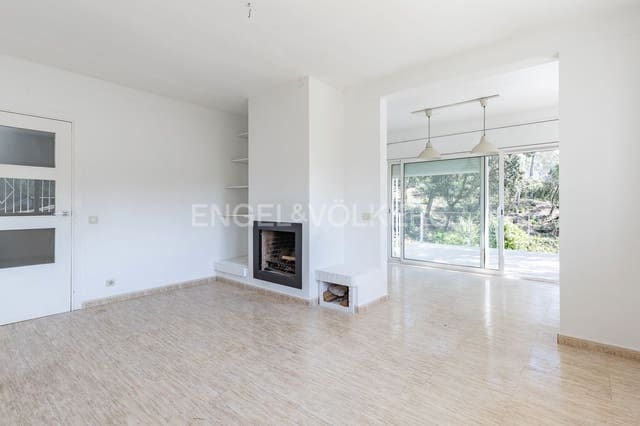 4 bedroom Villa for sale in Mira-Sol, Sant Cugat del Vallès with pool garage - € 860,000 (Ref: 9090280)