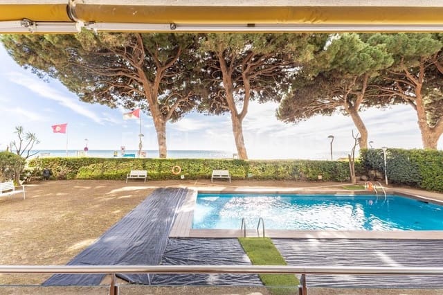 3 soveværelse Lejlighed til salg i Sant Vicenç de Montalt med swimmingpool garage - € 480.000 (Ref: 9090284)