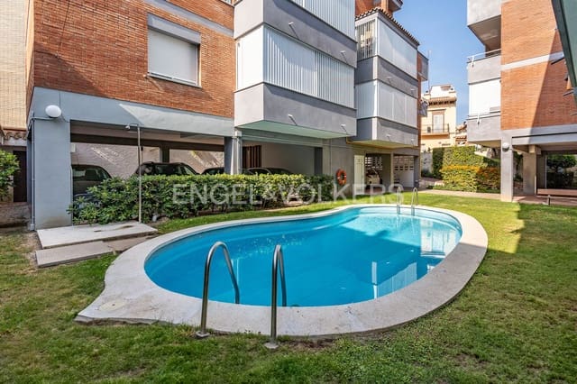 3 soveværelse Lejlighed til salg i Sant Just Desvern med swimmingpool garage - € 580.000 (Ref: 9090297)