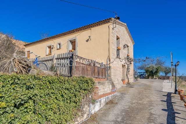 4 soverom Finca/Herregård til salgs i Fonollosa med svømmebasseng garasje - € 440 000 (Ref: 9090314)