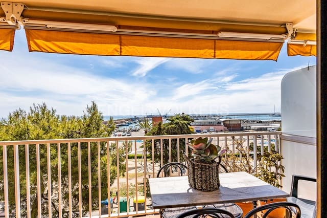 4 soveværelse Lejlighed til salg i Vilanova i la Geltrú med garage - € 479.000 (Ref: 9090317)
