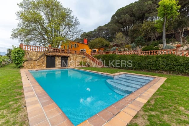 6 soveværelse Villa til salg i Tordera med swimmingpool garage - € 890.000 (Ref: 9090333)