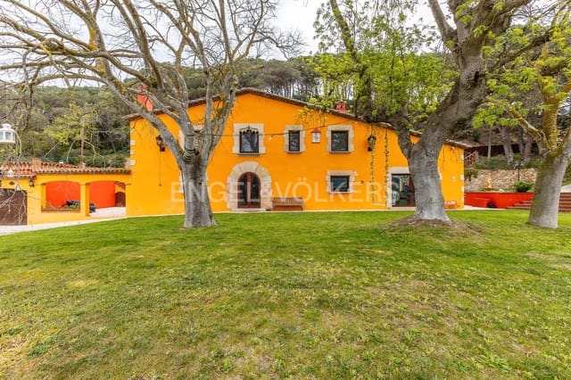 6 soveværelse Villa til salg i Tordera med swimmingpool garage - € 890.000 (Ref: 9090333)
