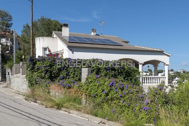 4 soverom Villa til salgs i Olivella med garasje - € 410 000 (Ref: 9090388)
