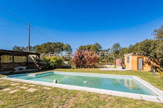 4 soverom Villa til salgs i Querol med svømmebasseng garasje - € 235 000 (Ref: 9090567)