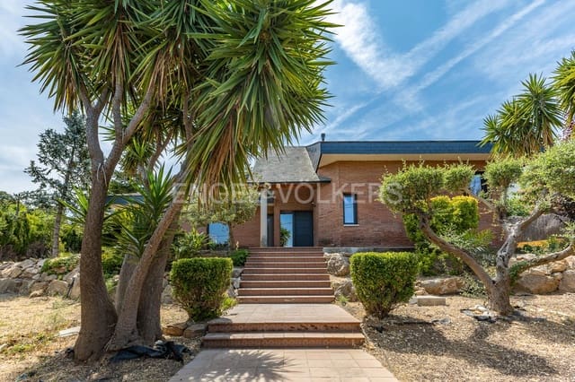 4 sypialnia Willa na sprzedaż w Fontpineda z basenem garażem - 750 000 € (Ref: 9090571)