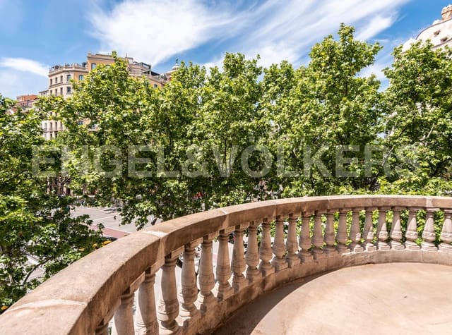 2 soveværelse Lejlighed til leje i La Dreta de L'Eixample, Barcelona by med garage - € 4.120 (Ref: 9090583)