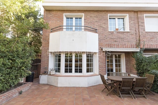 6 soverom Hus til salgs i Esplugues de Llobregat med svømmebasseng garasje - € 1 225 000 (Ref: 9090619)