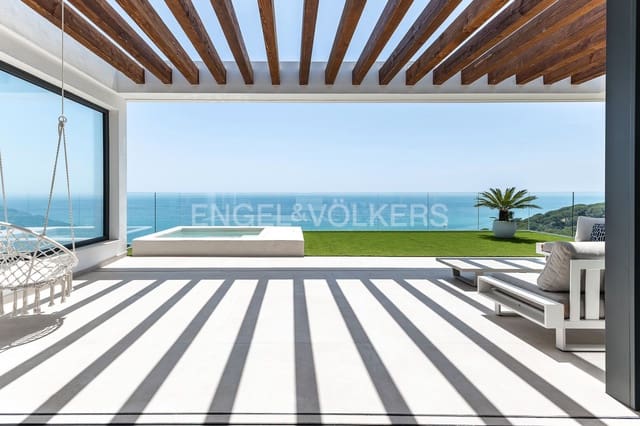 6 bedroom Villa for sale in Arenys de Mar with pool garage - € 2,300,000 (Ref: 9090698)